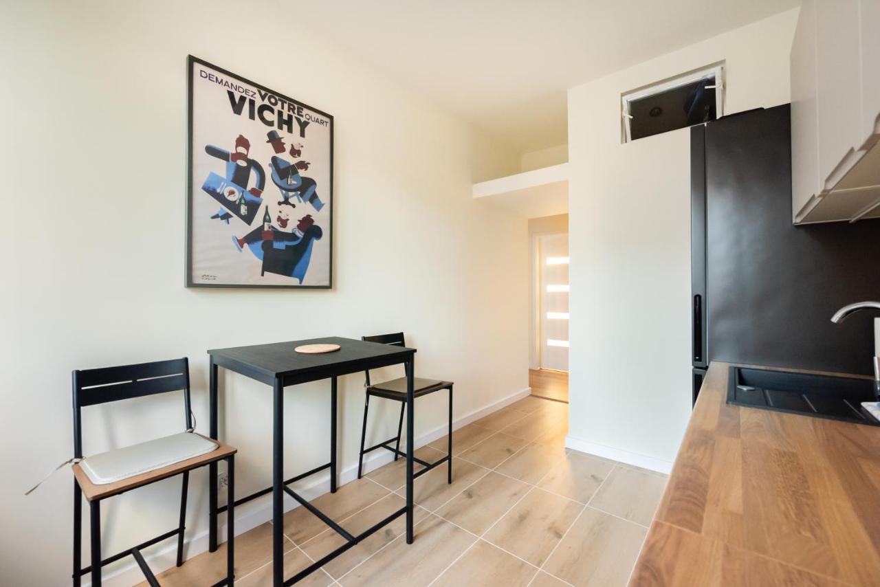 Ochota Sunny Apartment 华沙 外观 照片