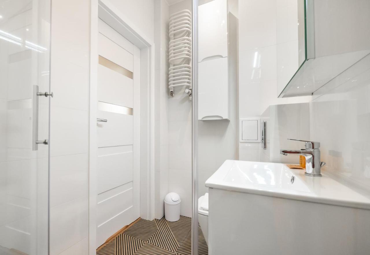 Ochota Sunny Apartment 华沙 外观 照片